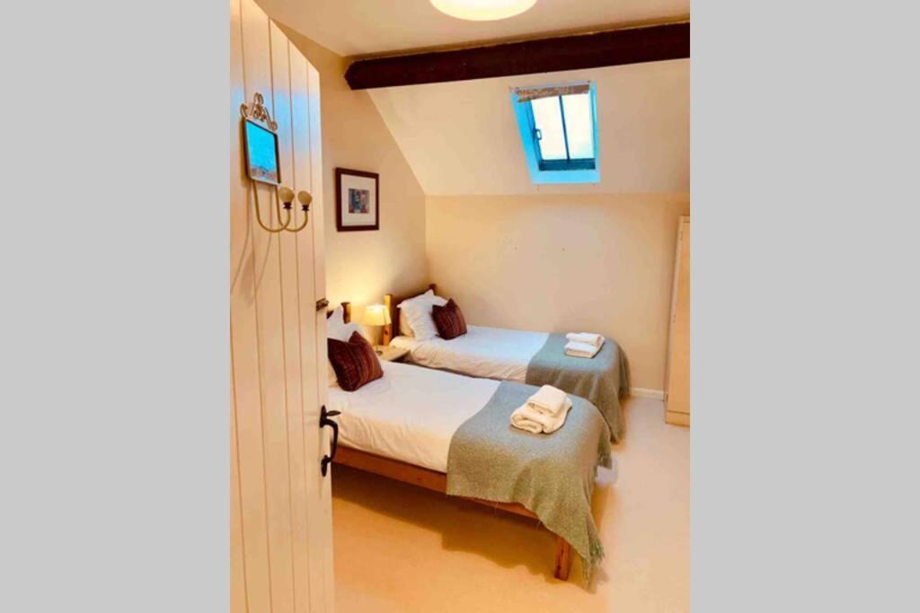 Upper Heath Farm - Stable Cottage Ludlow 克雷文阿姆斯 外观 照片